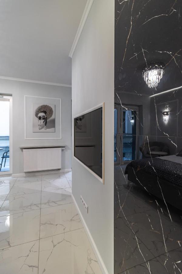 Apartament Luna, Piotrkowska 44 - Free Parking Łódź Kültér fotó